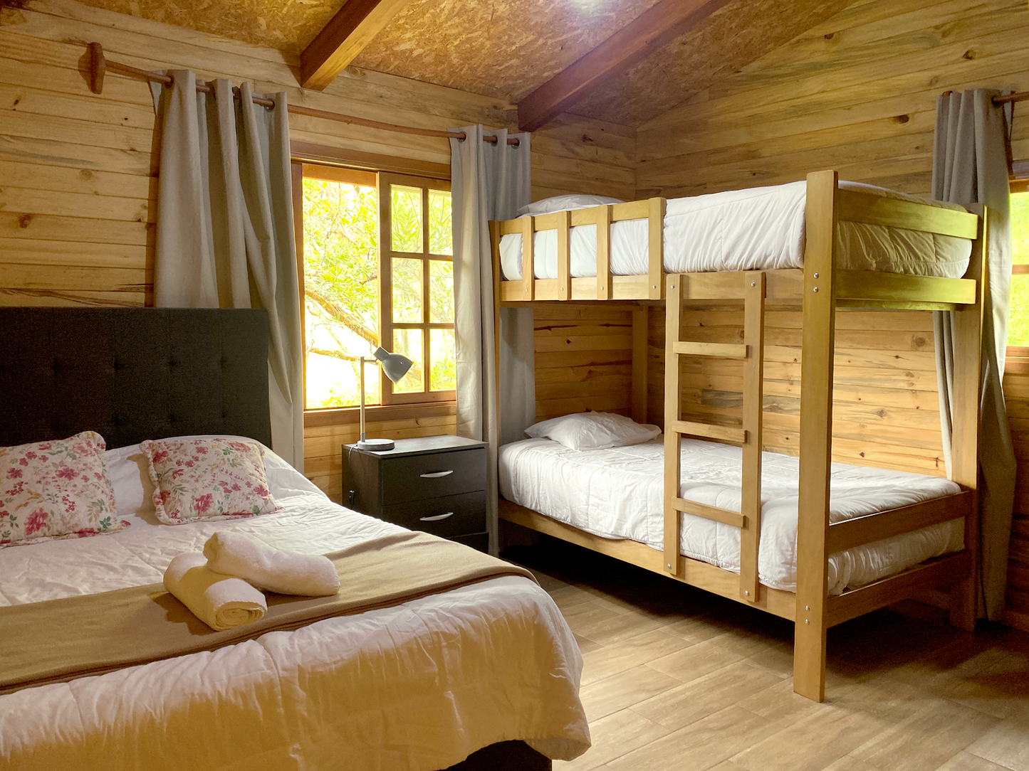 CABAÑA - NOGAL -         desde